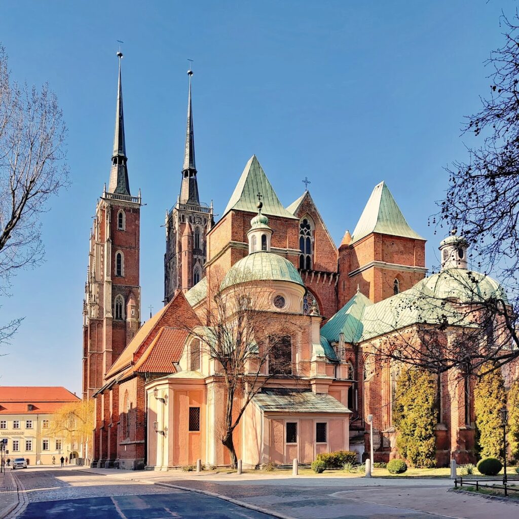 Wrocław Cathedral: A Gothic Metropolitan Cathedral in Poland 2 Wrocław Cathedral