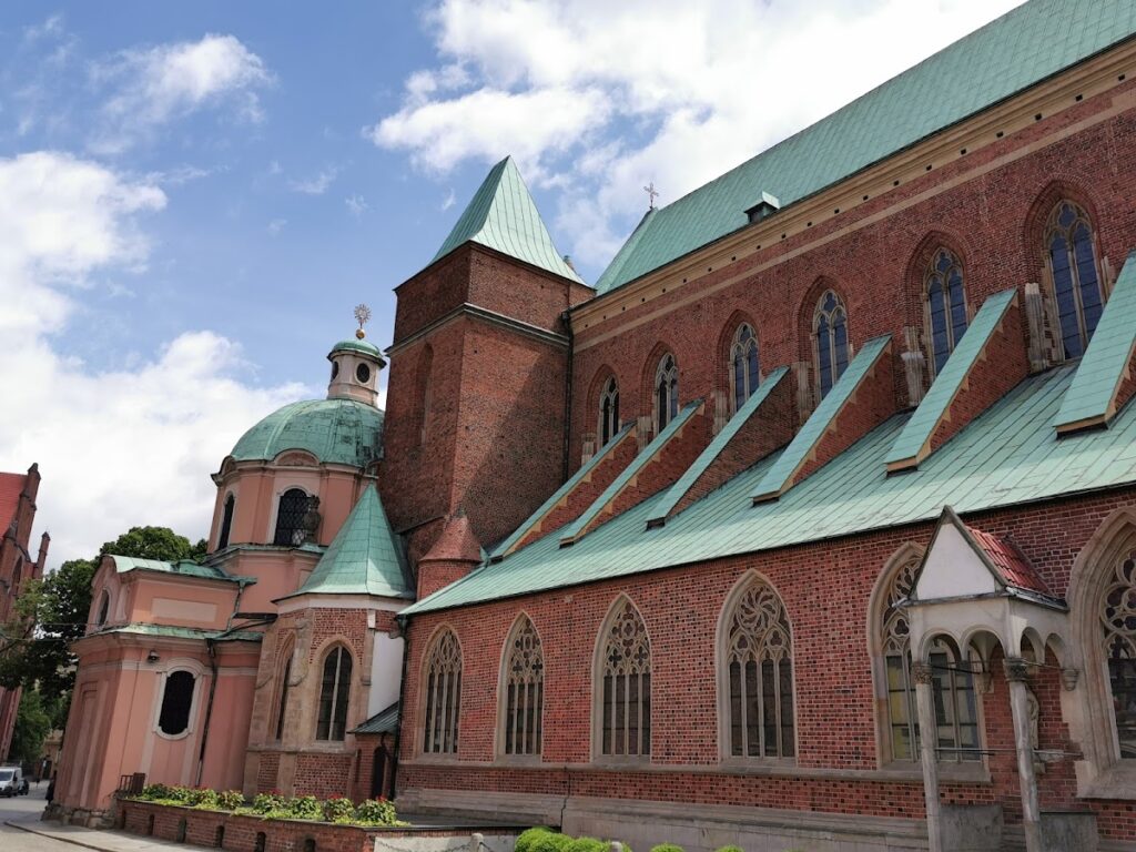 Wrocław Cathedral: A Gothic Metropolitan Cathedral in Poland 4 Wrocław Cathedral