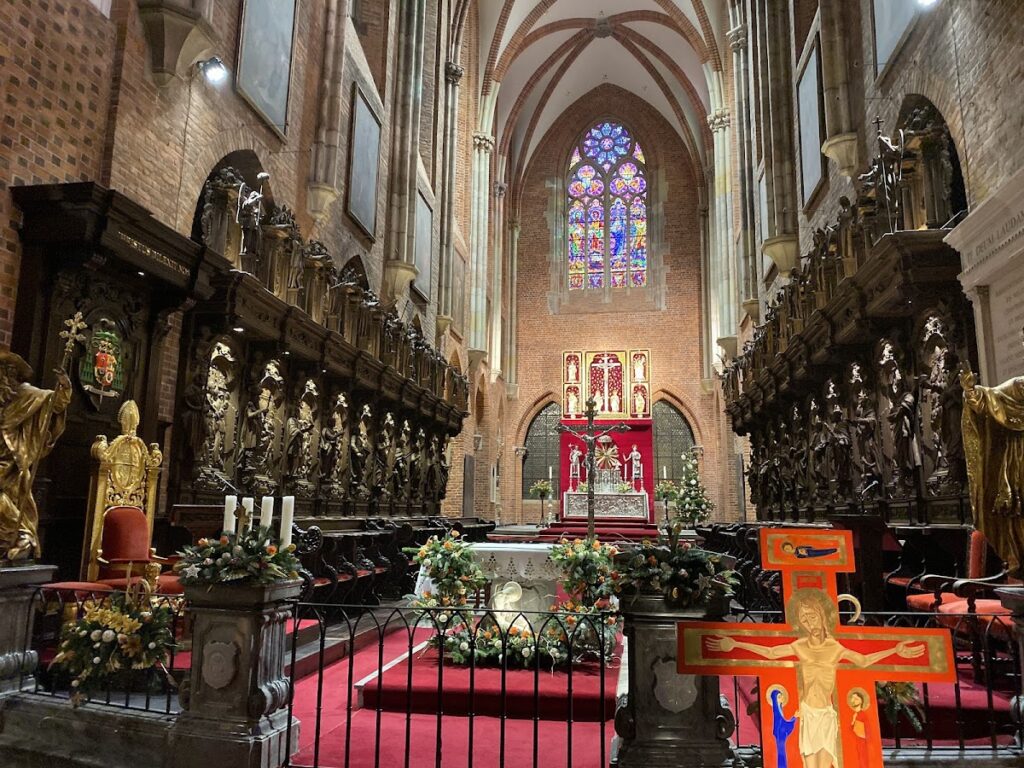 Wrocław Cathedral: A Gothic Metropolitan Cathedral in Poland 5 Wrocław Cathedral