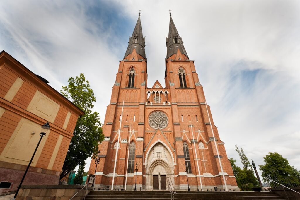 Uppsala Cathedral: Sweden’s Archbishopric and Coronation Church 1 Uppsala Cathedral