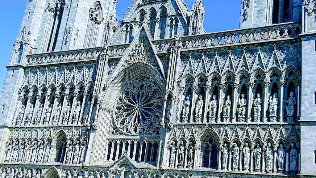 Nidaros Cathedral: Norway’s National Sanctuary and Medieval Archbishop’s Church 3 Nidaros Cathedral