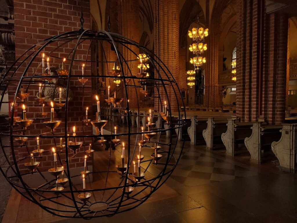 Storkyrkan: Stockholm’s Cathedral and Historic Parish Church 4 Storkyrkan