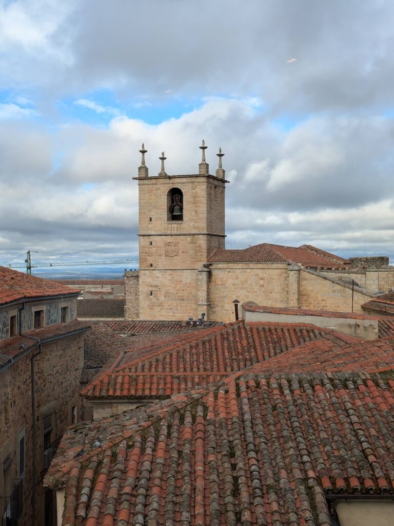 Cáceres Cathedral: A Late Gothic Co-Cathedral in Spain 4 Cáceres Cathedral