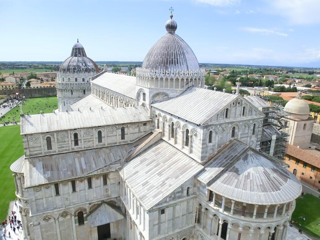 Pisa Cathedral: The Primatial Cathedral of Santa Maria Assunta 3 Pisa Cathedral
