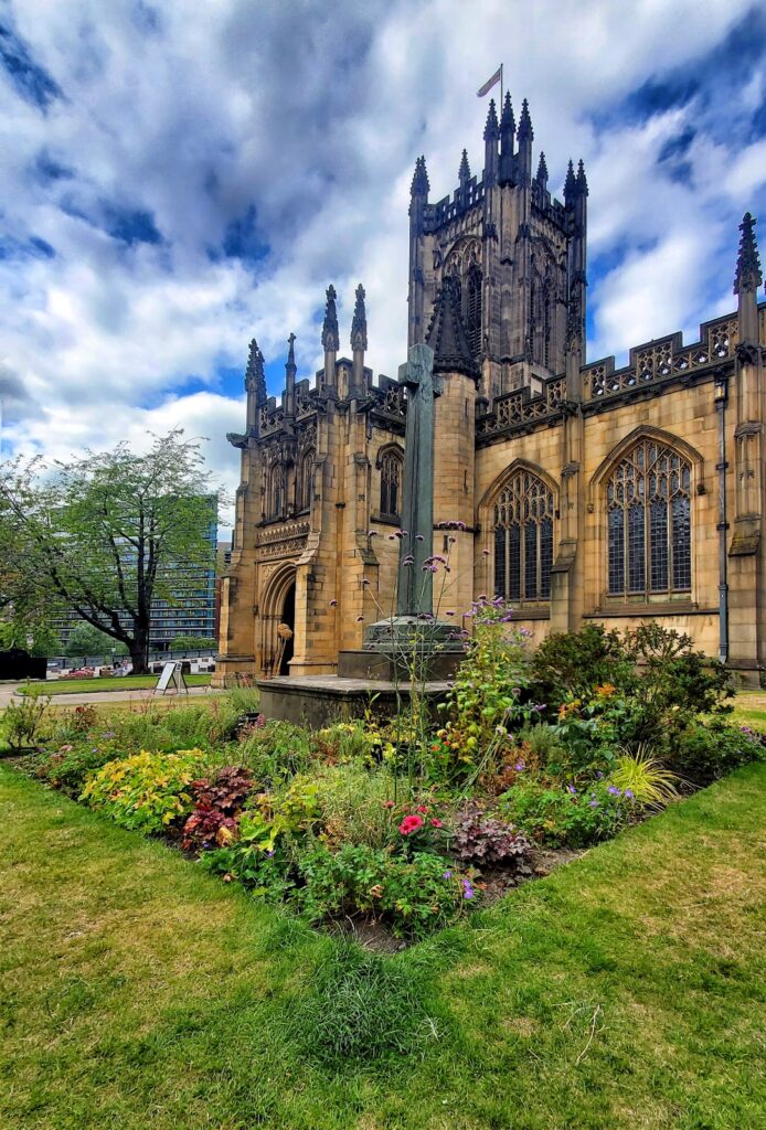 Manchester Cathedral: The Collegiate Church and Cathedral of Manchester 1 Manchester Cathedral