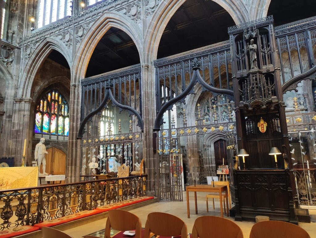 Manchester Cathedral: The Collegiate Church and Cathedral of Manchester 4 Manchester Cathedral