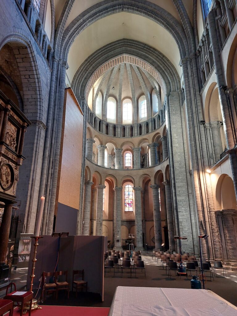 Tournai Cathedral: A Romanesque and Gothic Cathedral in Belgium 4 Tournai Cathedral