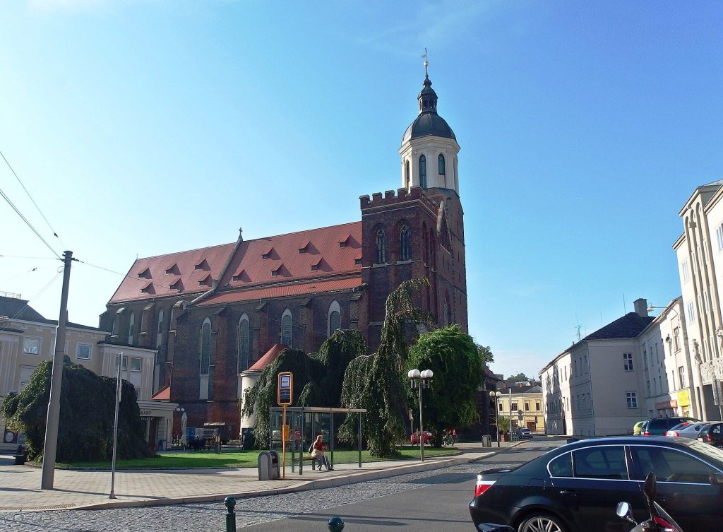 Our Lady of the Assumption Co-Cathedral, Opava: A Gothic Church of the Teutonic Order 1 Our Lady of the Assumption Co-Cathedral, Opava