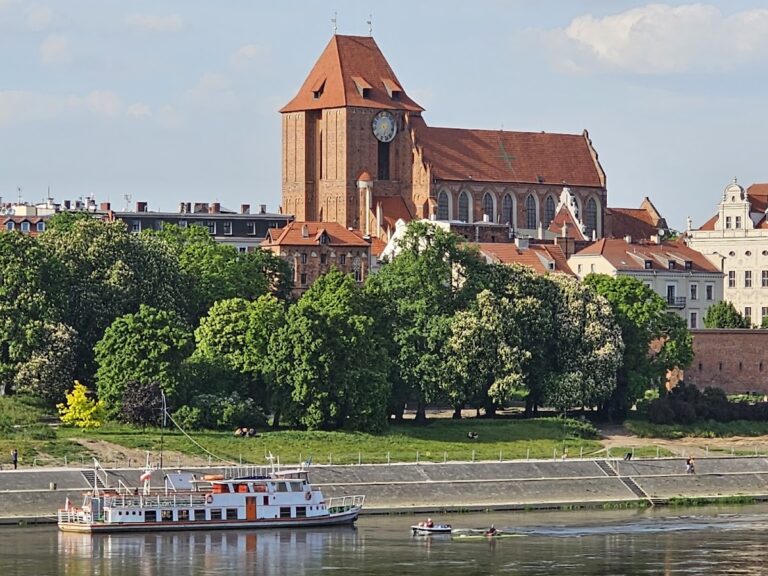 Toruń Cathedral: A Gothic Brick Cathedral in Poland