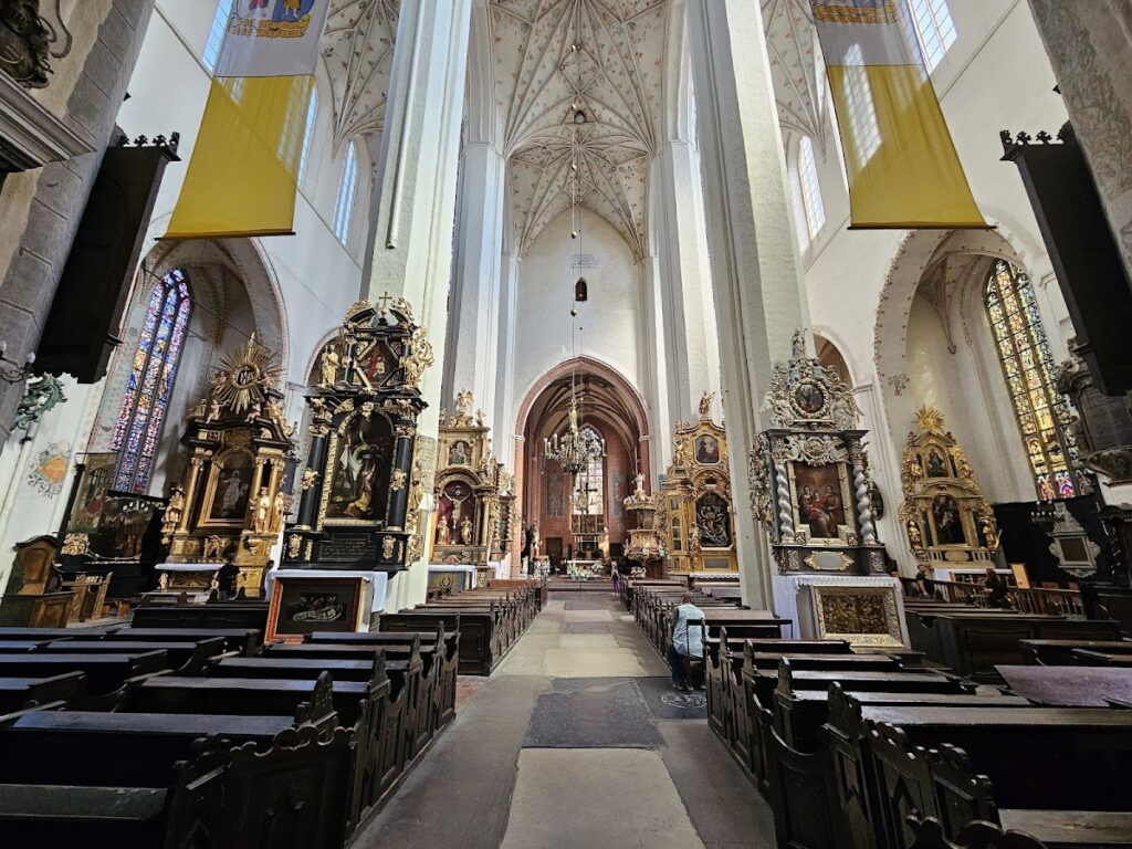 Toruń Cathedral: A Gothic Brick Cathedral in Poland 2 Toruń Cathedral