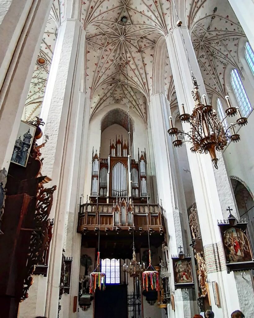 Toruń Cathedral: A Gothic Brick Cathedral in Poland 5 Toruń Cathedral