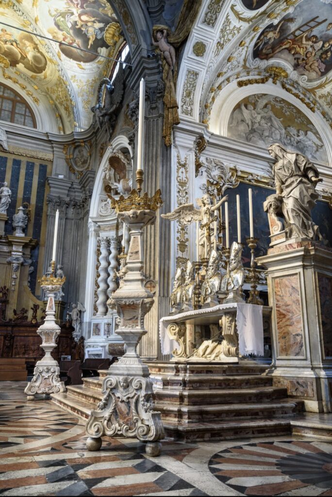 Udine Cathedral: Cathedral of the Archdiocese of Udine in Italy 2 Udine Cathedral