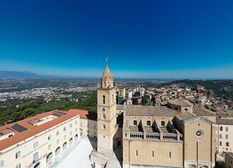 Chieti Cathedral: Metropolitan Church and Shrine of Saint Justin in Italy