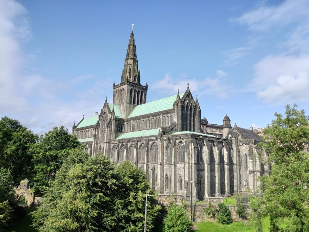 Glasgow Cathedral: A Medieval Cathedral and Parish Church of Scotland 2 Glasgow Cathedral