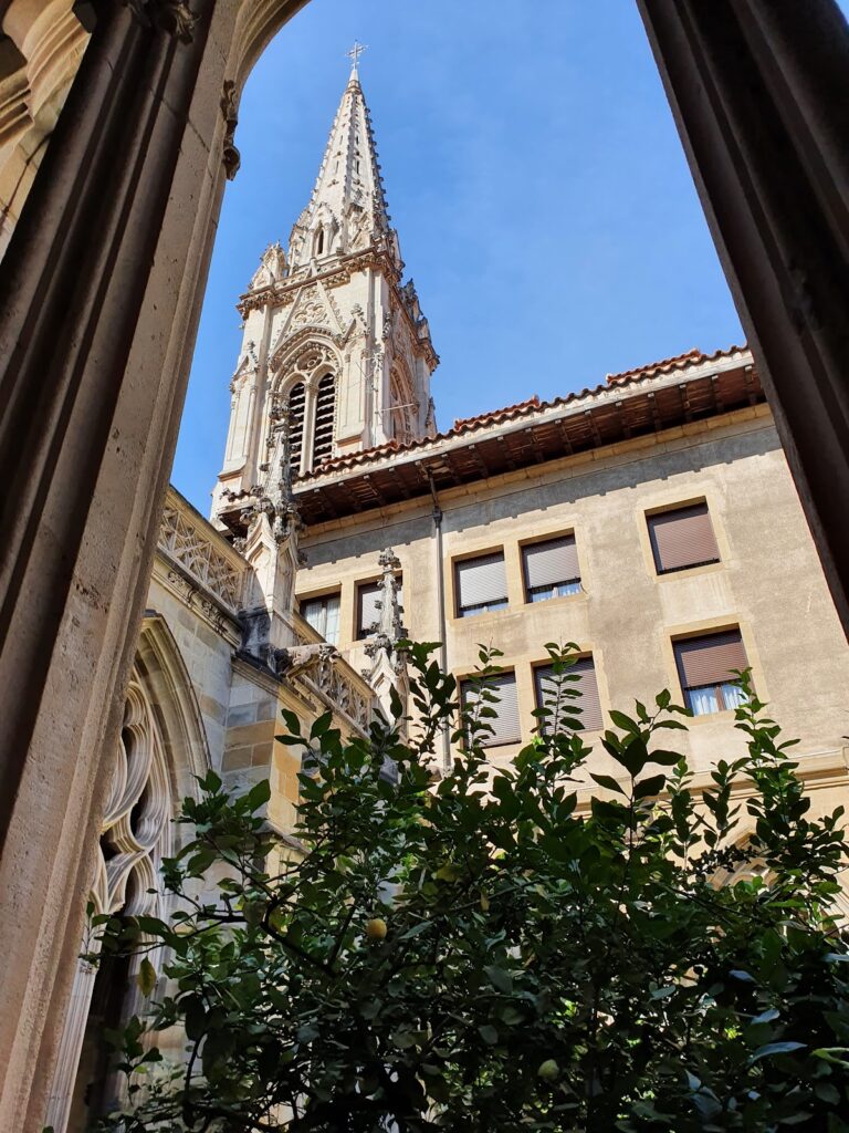 St. James' Cathedral: Bilbao’s Gothic Cathedral-Basilica 2 St. James' Cathedral