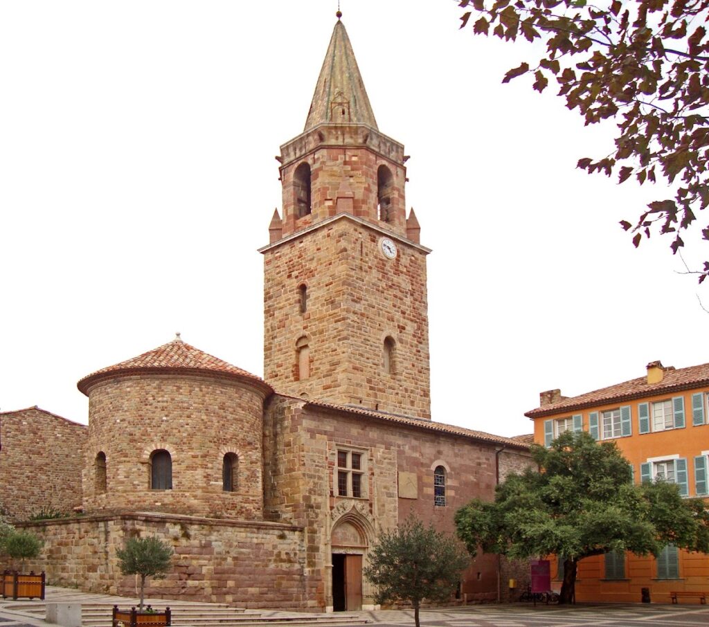Fréjus Cathedral: Episcopal Church and Co-Cathedral in France 1 Fréjus Cathedral