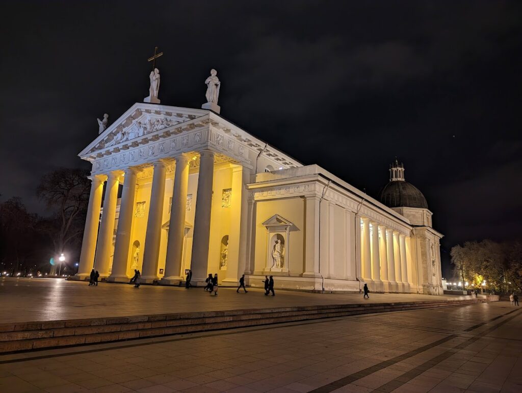 Vilnius Cathedral: Lithuania’s Historic Cathedral and Royal Mausoleum 2 Vilnius Cathedral
