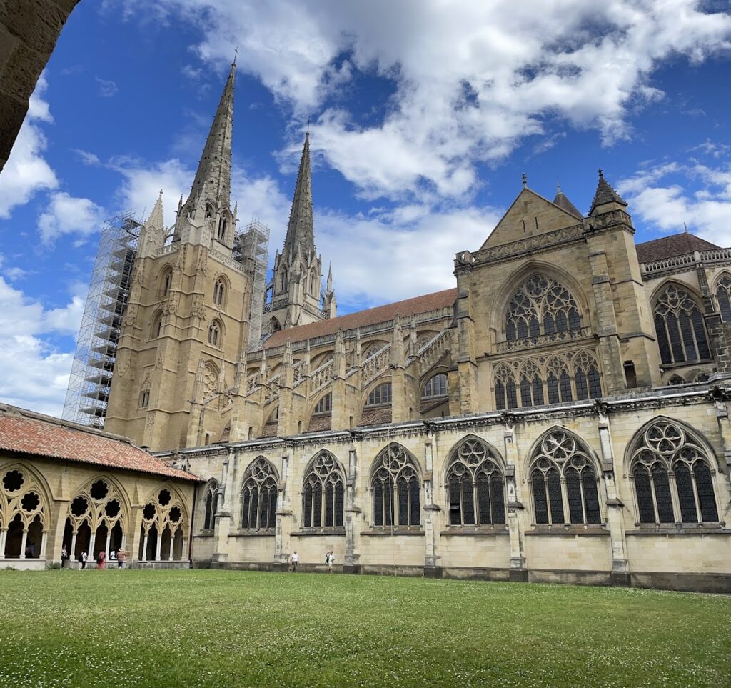 Bayonne Cathedral: A Gothic Episcopal Church in France 1 Bayonne Cathedral