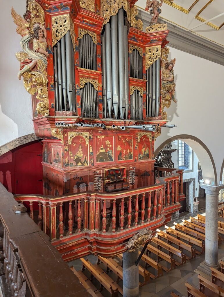 Cathedral of Faro: Seat of the Diocese of the Algarve 3 Cathedral of Faro