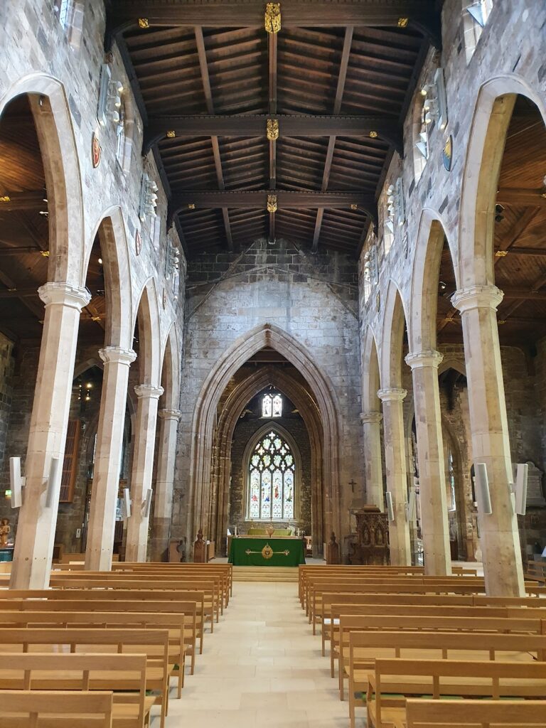 Sheffield Cathedral: A Parish Church and Cathedral in Sheffield 2 Sheffield Cathedral
