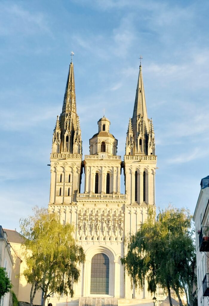 Angers Cathedral: A Romanesque and Angevin Gothic Cathedral in France 1 Angers Cathedral