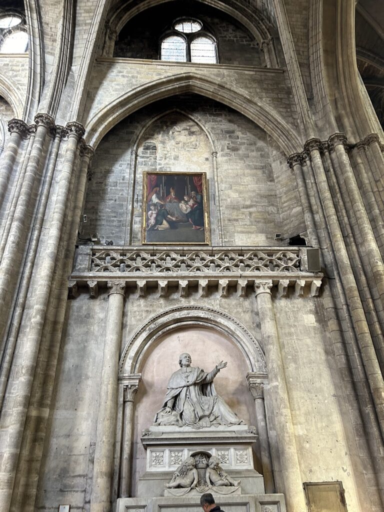 Bordeaux Cathedral: A Romanesque and Gothic Cathedral in France 4 Bordeaux Cathedral