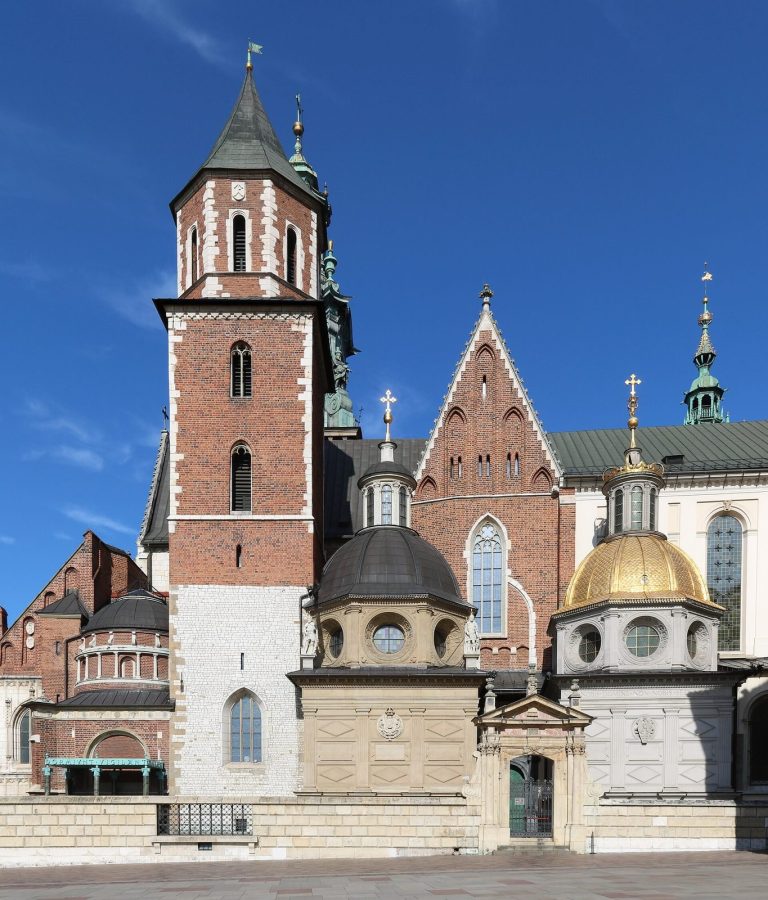 Wawel Cathedral: Poland’s Royal Coronation Church and National Pantheon