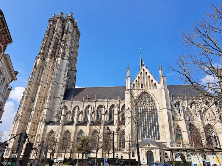 St. Rumbold’s Cathedral: Brabantine Gothic Cathedral and Diocesan Seat in Mechelen