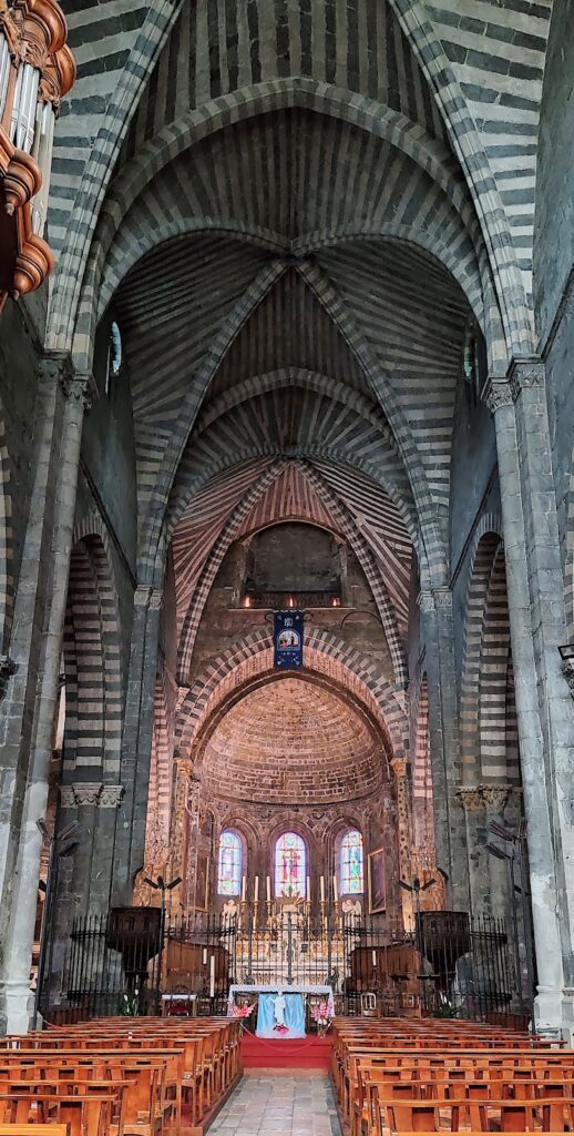 Embrun Cathedral: A Romanesque-Gothic Cathedral in France 2 Embrun Cathedral