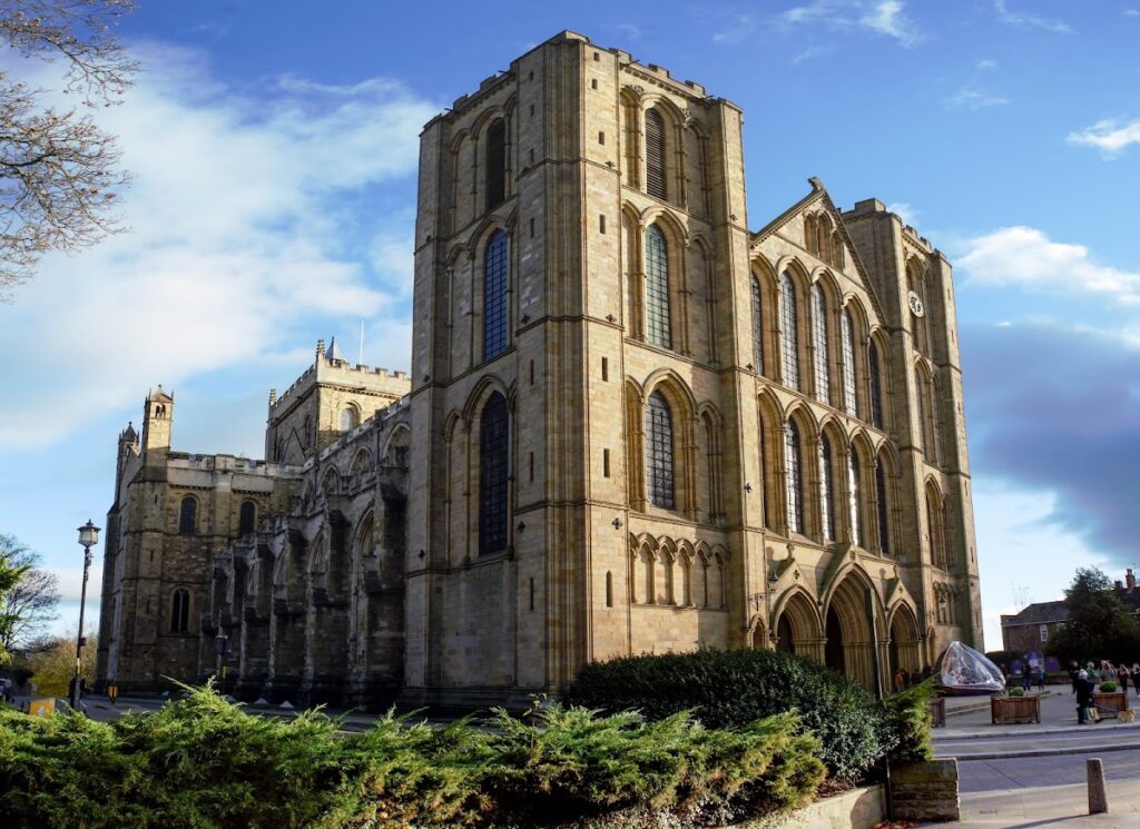 Ripon Cathedral: A Medieval Minster and Anglican Cathedral in England 1 Ripon Cathedral