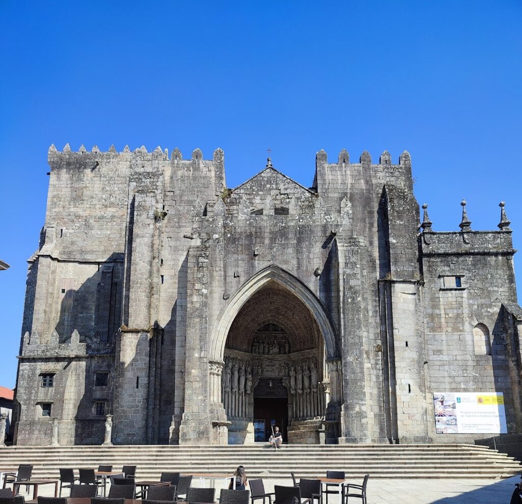 Catedral de Santa María de Tuy: Cathedral and Fortress of Tui, Spain 1 Catedral de Santa María de Tuy