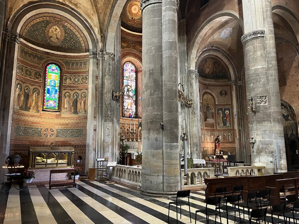 Piacenza Cathedral: The Romanesque Mother Church of the Diocese of Piacenza-Bobbio 4 Piacenza Cathedral