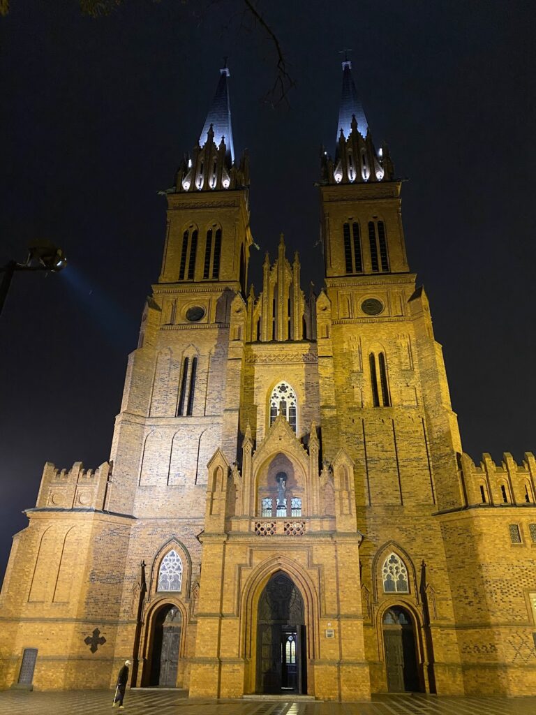 Basilica Cathedral of St. Mary of the Assumption: A Gothic Cathedral in Włocławek, Poland 3 Basilica Cathedral of St. Mary of the Assumption