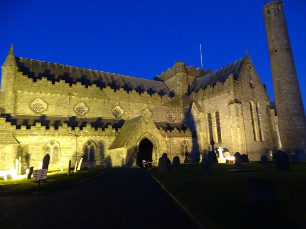 Saint Canice's Cathedral: A Medieval Church of Ireland Cathedral in Kilkenny 3 Saint Canice's Cathedral