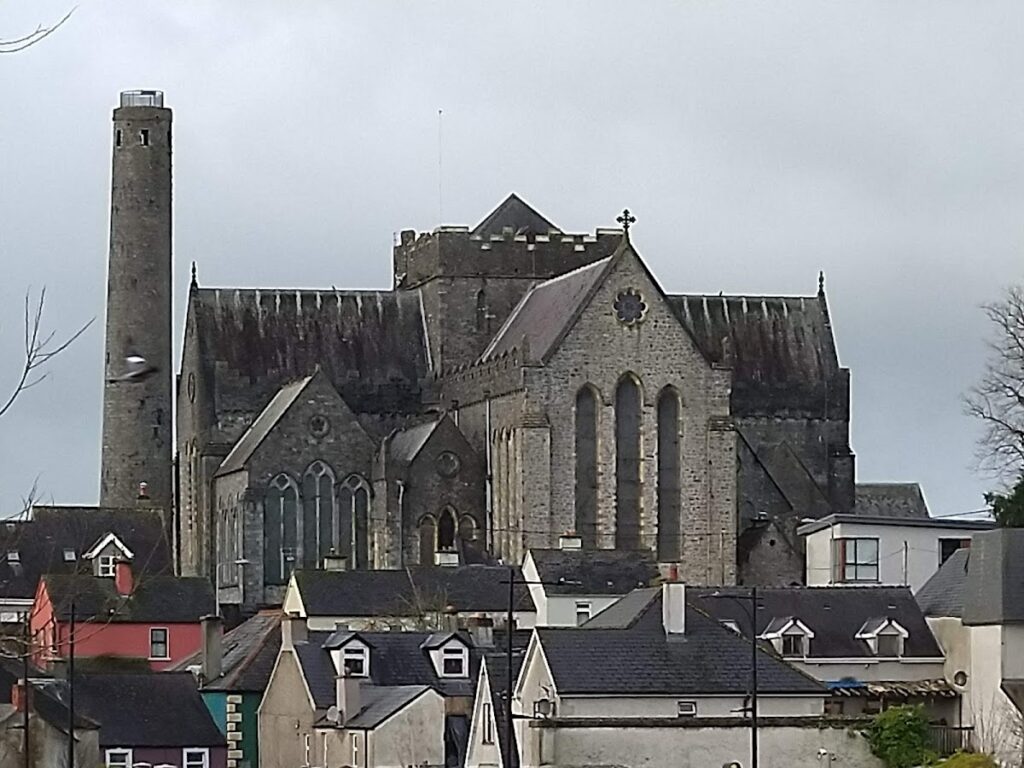 Saint Canice's Cathedral: A Medieval Church of Ireland Cathedral in Kilkenny 4 Saint Canice's Cathedral