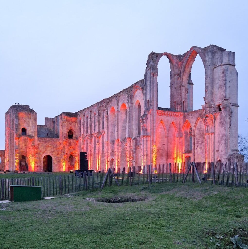 Maillezais Cathedral: A Former Benedictine Abbey Church in France 2 Maillezais Cathedral