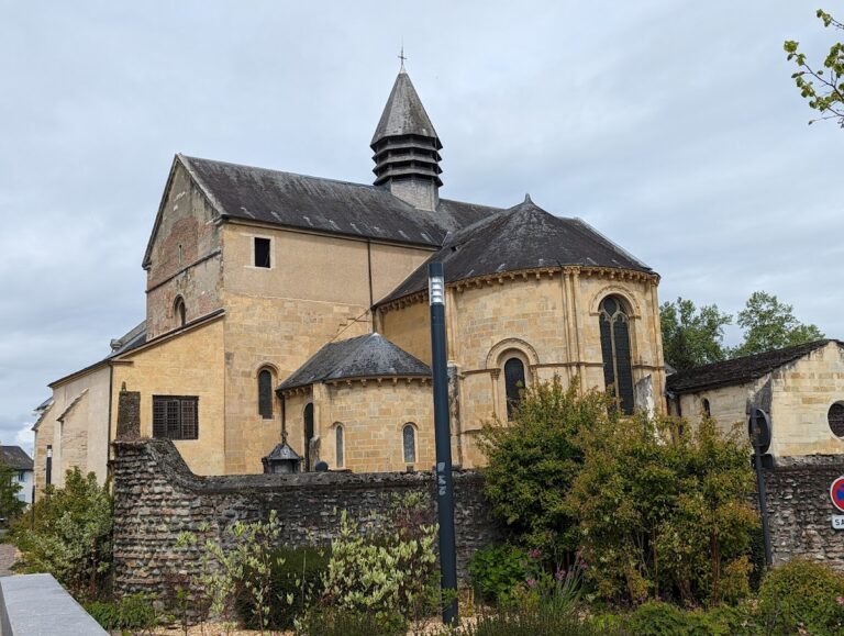 Lescar Cathedral: A Romanesque Co-Cathedral in France