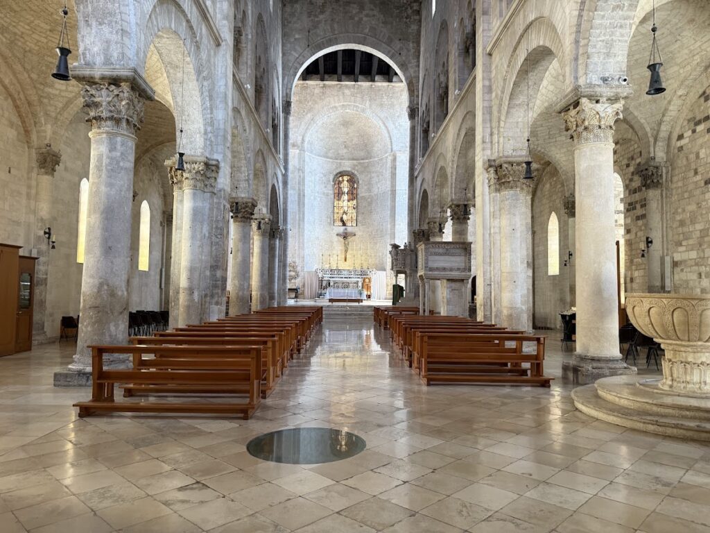 Cathedral of Bitonto: A Co-Cathedral of Apulian Romanesque Architecture 4 Cathedral of Bitonto