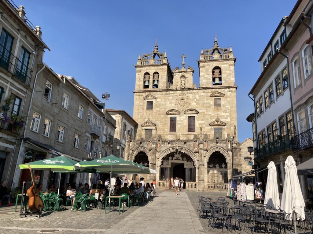 Braga Cathedral: The Romanesque Cathedral and Archiepiscopal Seat of Portugal 1 Braga Cathedral
