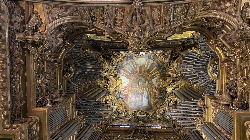 Braga Cathedral: The Romanesque Cathedral and Archiepiscopal Seat of Portugal 3 Braga Cathedral