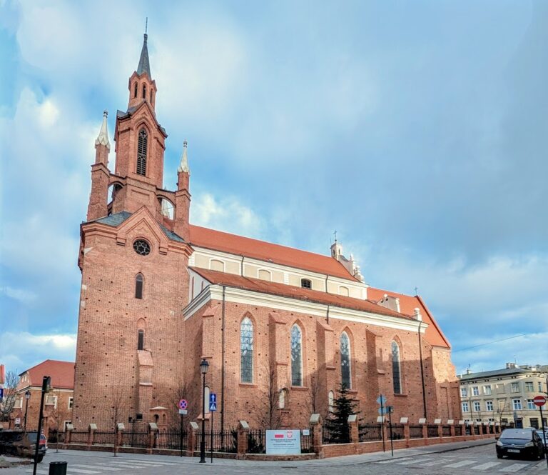 Saint Nicholas Cathedral in Kalisz: A Medieval Church and Diocese Cathedral in Poland