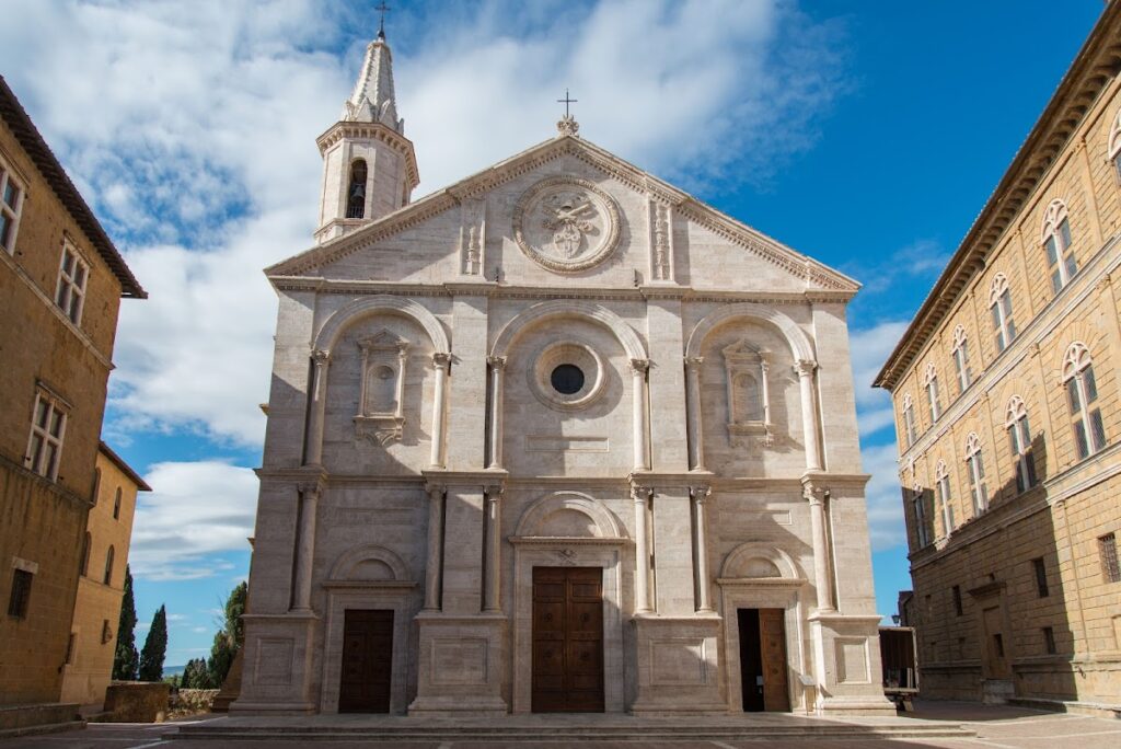Duomo di Pienza: Renaissance Co-Cathedral in Italy 1 Duomo di Pienza