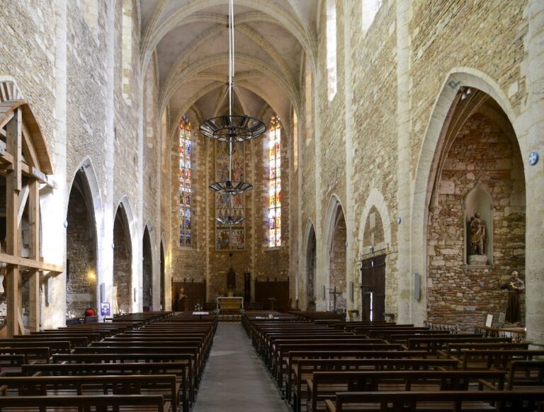 Éauze Cathedral: Former Cathedral of Saint Luperc