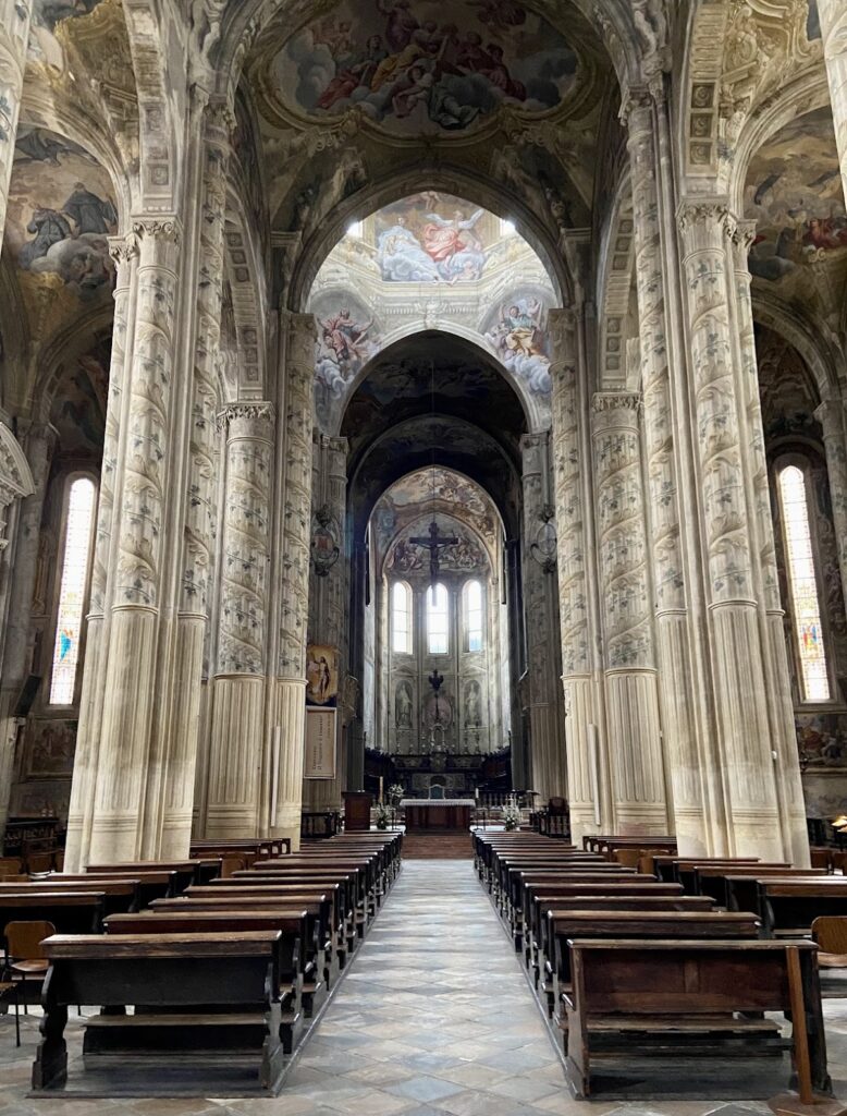Asti Cathedral: A Gothic Cathedral in Piedmont, Italy 2 Asti Cathedral