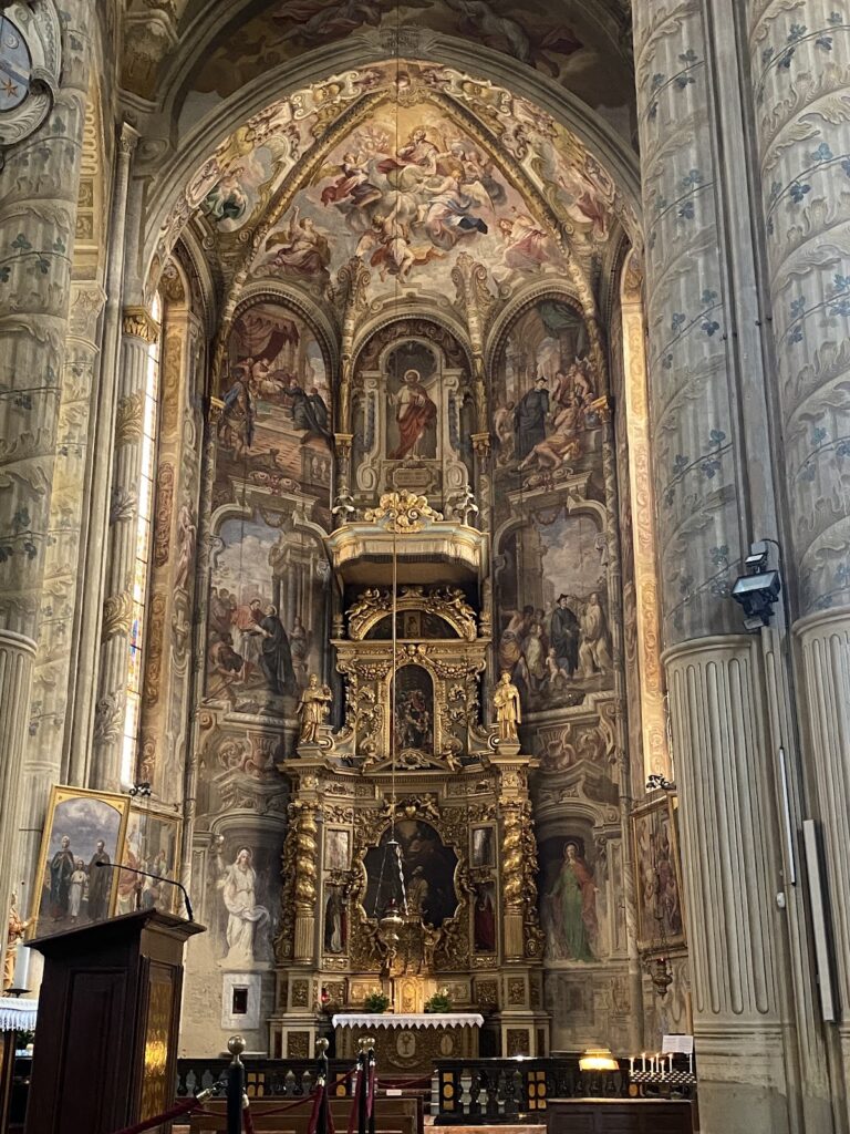 Asti Cathedral: A Gothic Cathedral in Piedmont, Italy 3 Asti Cathedral