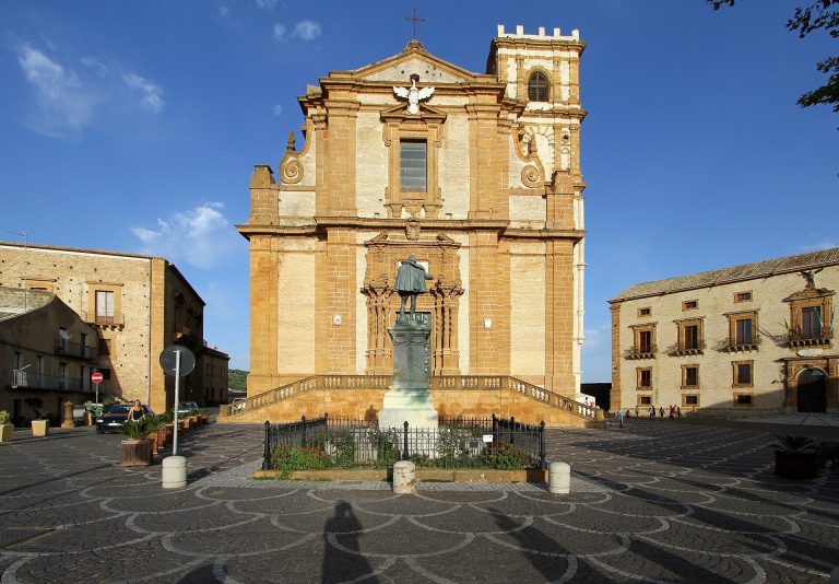 Piazza Armerina Cathedral: Diocesan Cathedral and Minor Basilica in Sicily