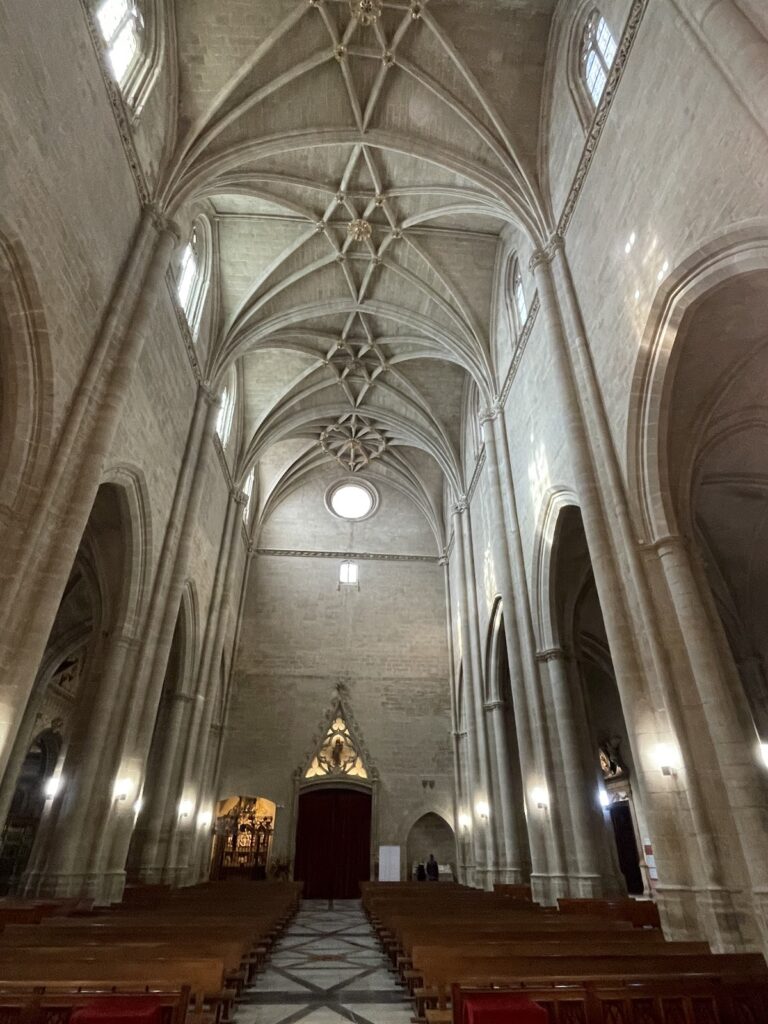 Holy Cathedral Church of the Transfiguration of the Lord: Huesca’s Gothic Cathedral 3 Holy Cathedral Church of the Transfiguration of the Lord