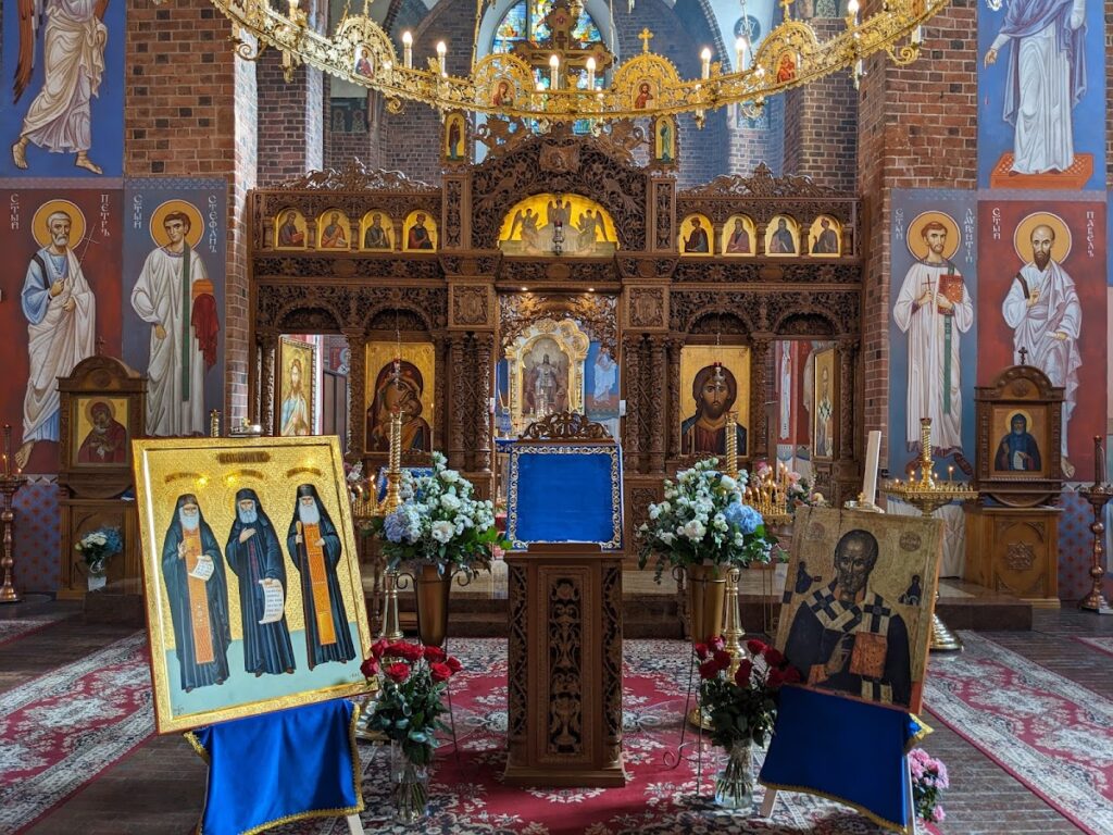 Orthodox Cathedral of the Nativity of the Virgin Mary in Wrocław: A Gothic Church and Orthodox Cathedral 1 Orthodox Cathedral of the Nativity of the Virgin Mary in Wrocław