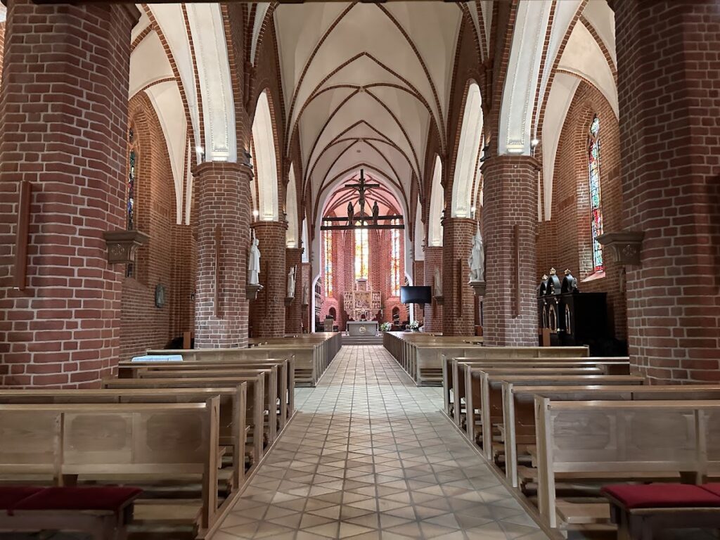 St. Mary's Cathedral: Gorzów Wielkopolski's Cathedral Church 5 St. Mary's Cathedral