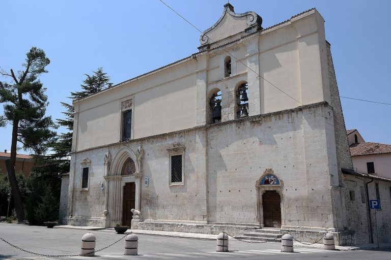 Sulmona Cathedral: Episcopal Church and Minor Basilica in Italy